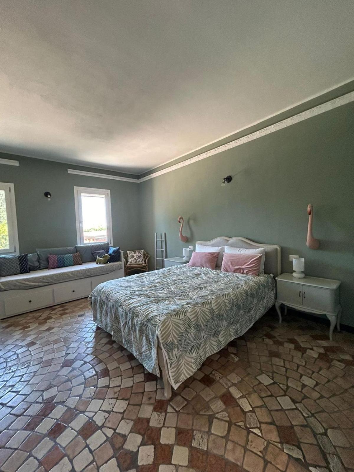 Al Civico 73 Bed and Breakfast Carpi Buitenkant foto